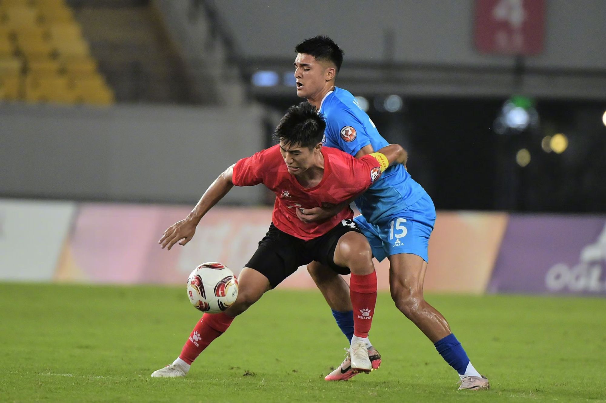 风云突变广州队窗口期回应争议,国王杯版图或变,震撼外界,轮换策略成焦点的简单介绍 风云突变广州队窗口期回应争议,国王杯版图或变,震撼外界,轮换策略成焦点的简单介绍