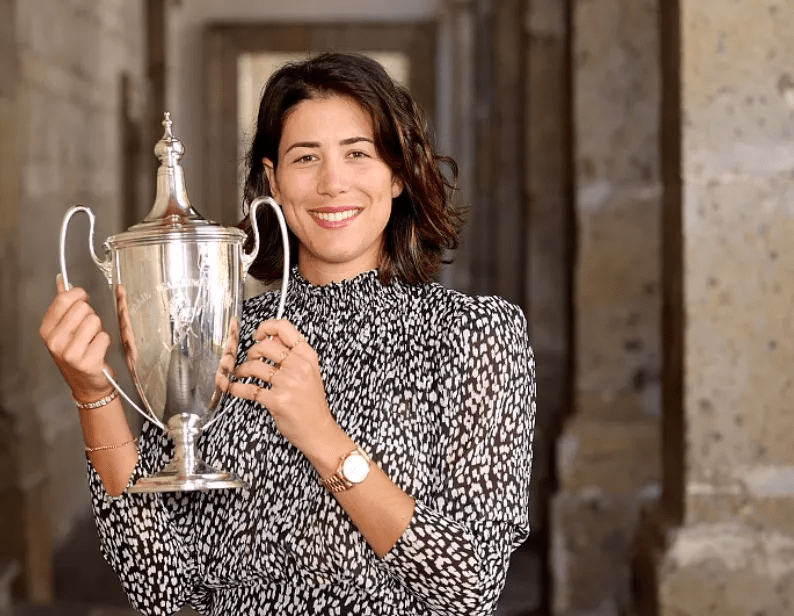 九游-包含德罗巴连续十二场比赛得分超过败北穆古鲁扎在德国队比赛中势不可挡之后，广东宏远今夜状态回暖的词条-九游