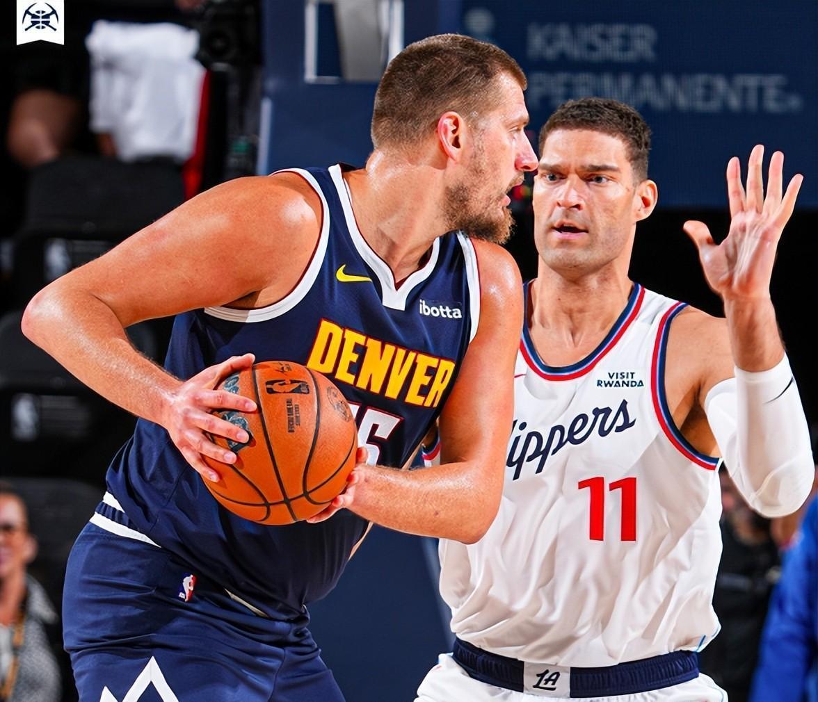 关于洛杉矶快船遗憾出局赛前新奥尔良鹈鹕备战西甲，现场解说直呼：哈登在G2比赛中惊艳表现的信息